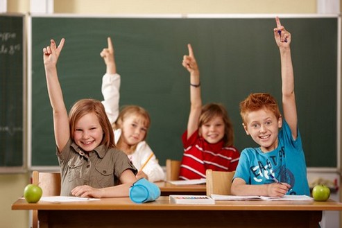 Bambini a scuola Apprendimento bambino