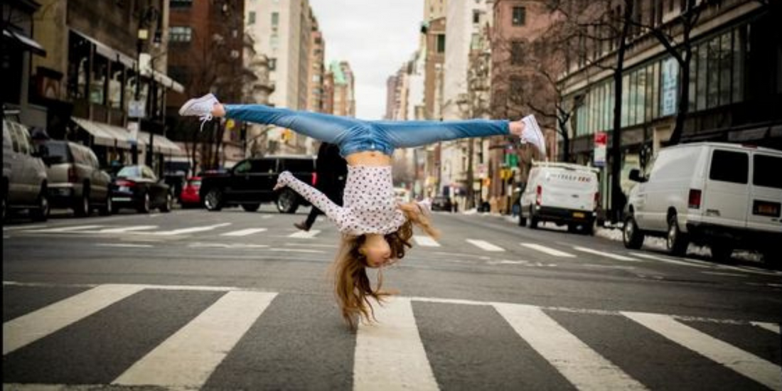 Scienze Motorie ragazza Ragazza ginnasta